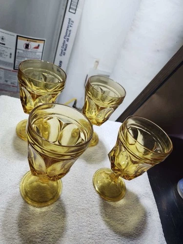 Vintage Anchor Hocking Fairfield Amber Wine Stem Goblets set of 4