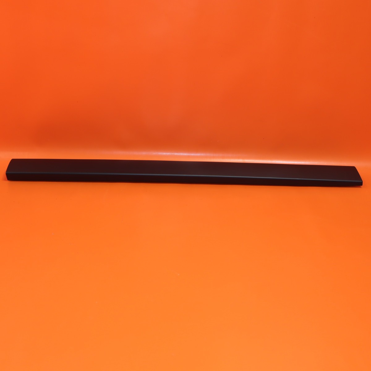 ROLLS ROYCE CULLINAN DOOR MOLDING RIGHT REAR 2017-2021 2022 2023 51137448584