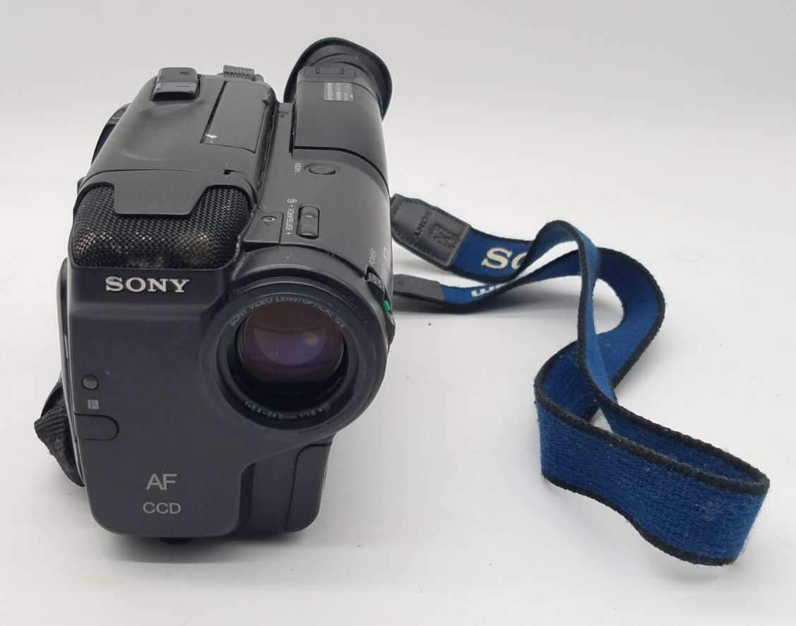 Sony CCD-TR33 8mm Video8 (PARTS ONLY) camera Camcorder VCR Player