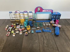 ZURU Mini Brands Toys Shopping Food Grocery Store Display Carts Baskets Big Lot