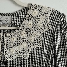 Cottage Gingham Dress Women 10 Crochet Collar Trad Wife Career Working Modest