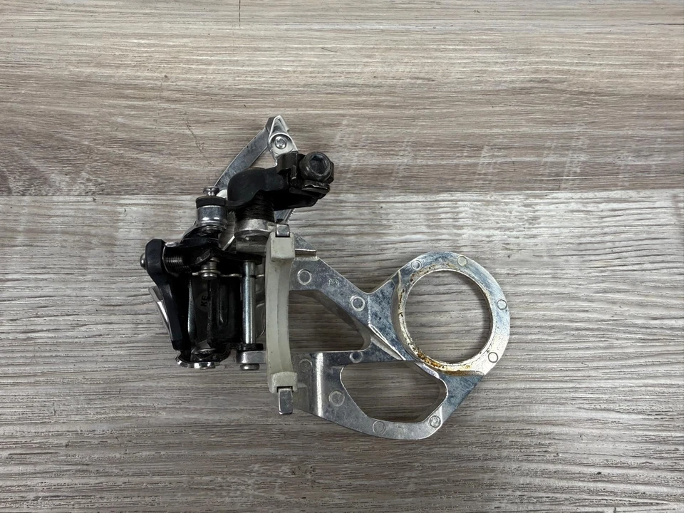 Shimano Alivio Front Derailleur FD-MC18 Bottom Bracket Mount MTB A1 - Image 3 of 4