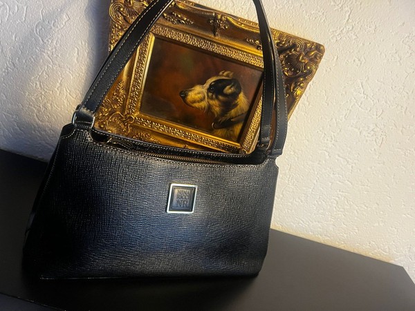 Nina Ricci Paris Black Leather Handbag Elegant Vintage