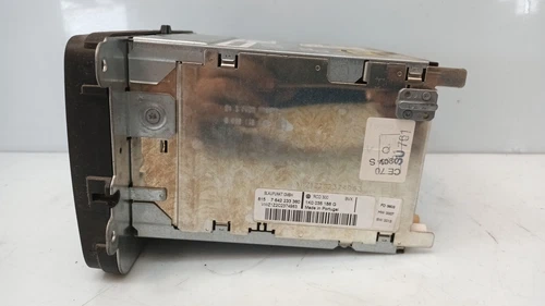 1K0035186G Autoradio pour VOLKSWAGEN GOLF V (1K1)(10.2003) Highline 2003 3826154 - Photo 5/5