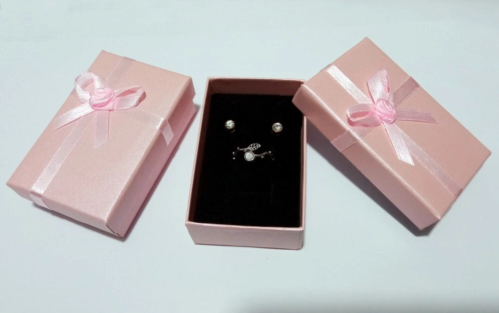 SCATOLE REGALO MATRIMONIO rotonde scatole caramelle con nastro EUR 9,11