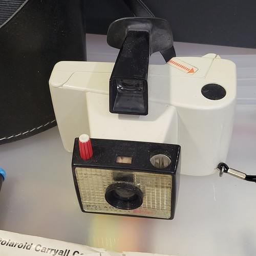 Vintage Polaroid Land Camera Swinger Model 20 with Wrist Strap manuals and Extra - Bild 4 von 6