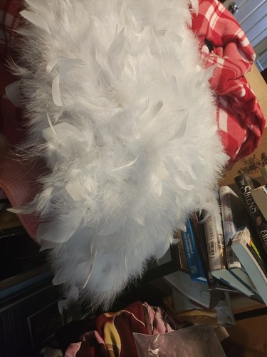 White Swan Design Feather Stole 6 ft long Stunning $150 OBO - Picture 3 of 8