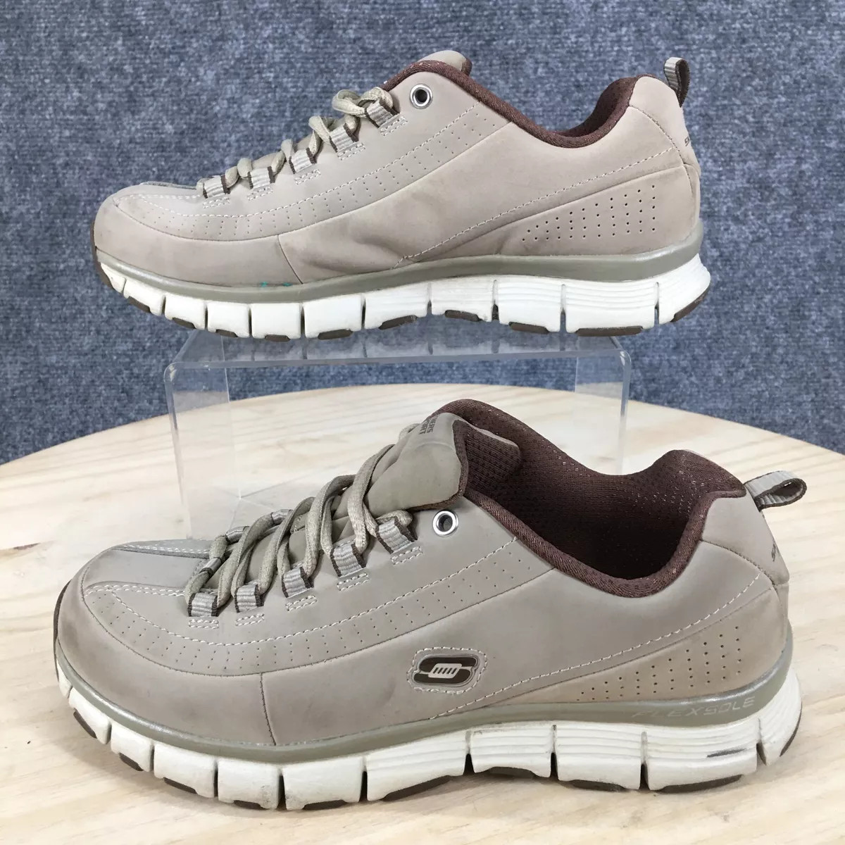 Skechers lace sales up beige