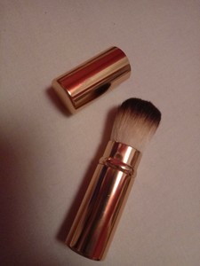 boots blusher brush