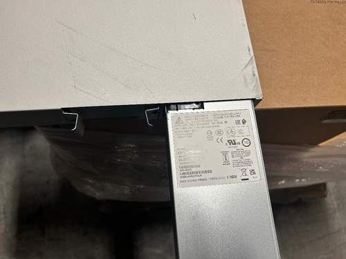 UNCLAIMED Cisco Meraki MS250-48LP-HW | MA-PWR-640WAC GARDE B - Picture 2 of 5