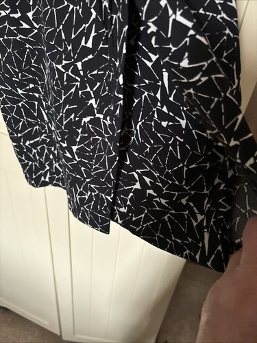 MISS SELFRIDGE Petite Ladies Black White Stretch Skort Short Playsuit Size 4 - Picture 7 of 11