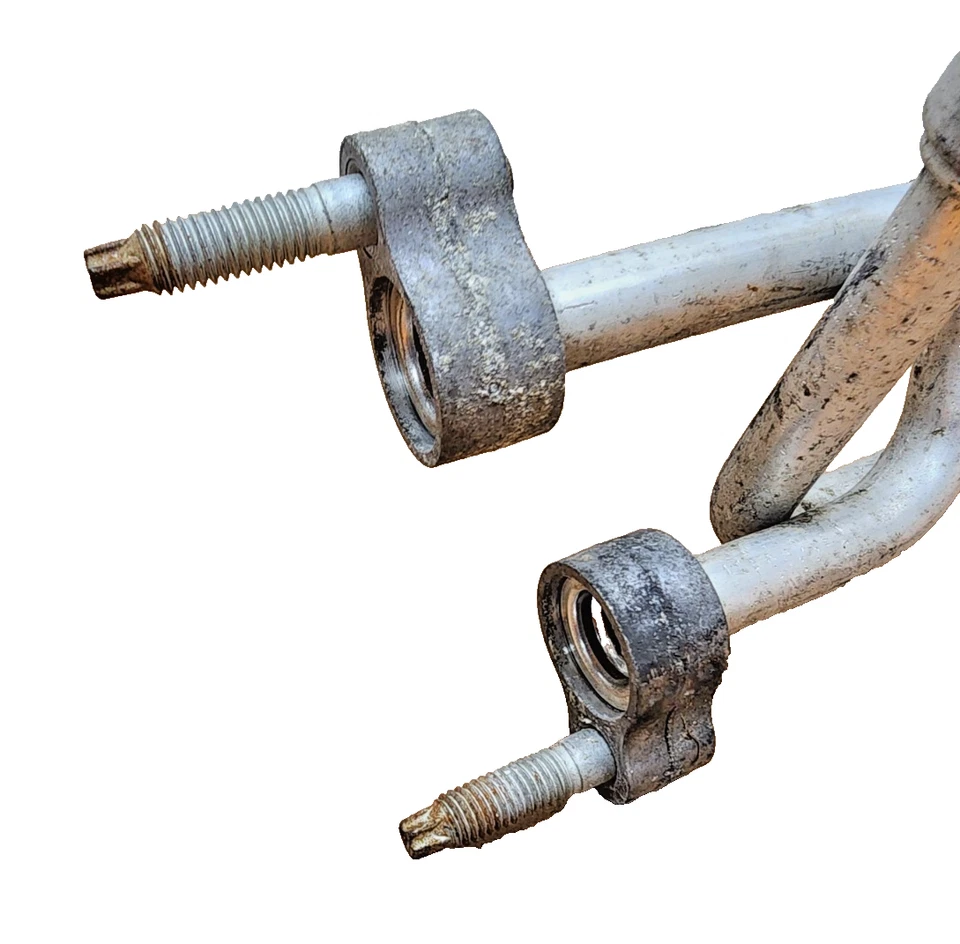 2003–2006 Ford Expedition A/C Accumulator Receiver Dryer with Hose OEM - Image 2 of 4