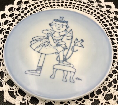 Bing & Grondahl Denmark Ballerina Wall Plate Blue Shades  B & G Antoni 4905-949