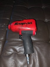 Snap-on Mg725 Super Duty 12 Air Impact Wrench With Cover Red