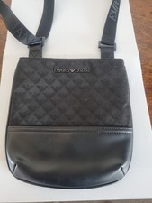 EMPORIO ARMANI Borsa messenger jacquard con stampa logo e tracolla - Nera
