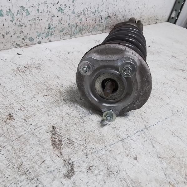 2017 MASERATI GHIBLI OEM FRONT STRUT ASSEMBLY OEM ID # 6700303330