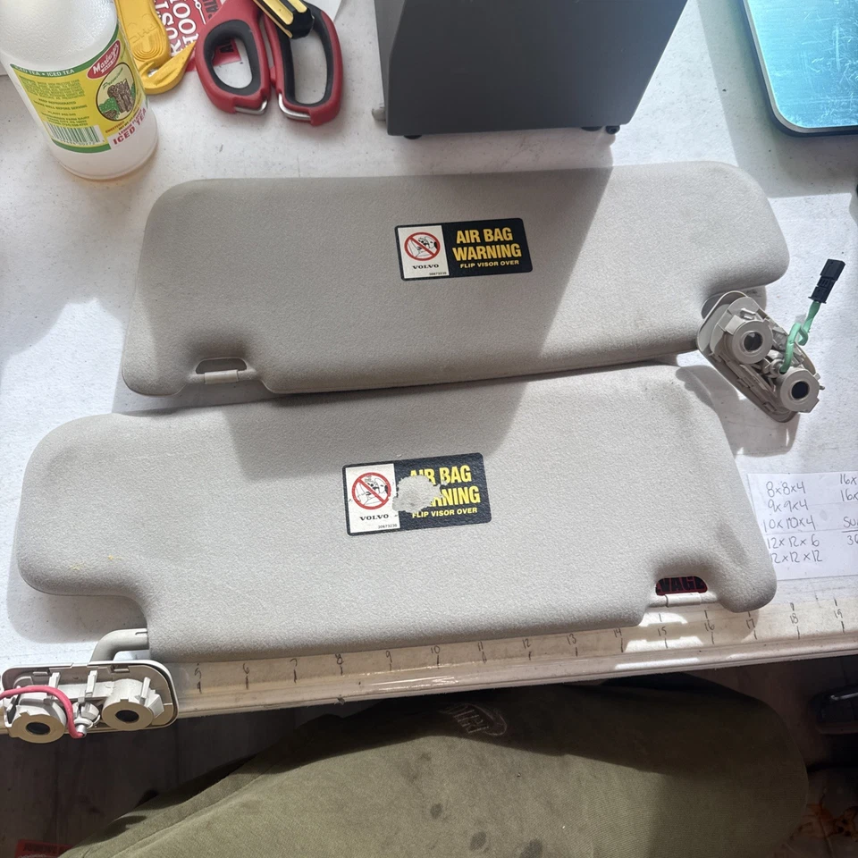 VOLVO S80 2005-2009 SUN VISOR SET GRAY OEM With Light Foto 4 de 4