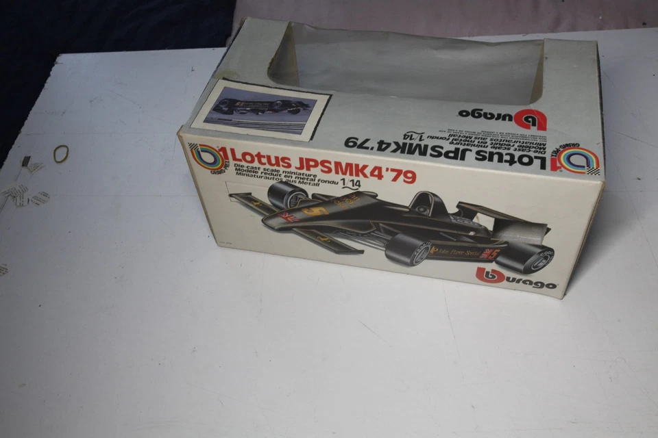 Burago auto  formula 1 Lotus JPS MK4 '79  1:14 MIB - Immagine 2 di 4