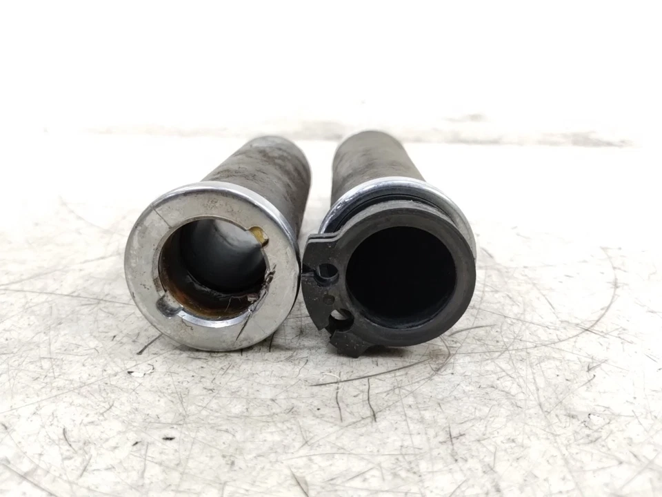 Tubo de acelerador Victory V92 SC 2000 00 y empuñadura Foto 2 de 4