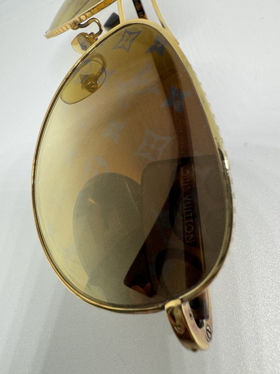 LOUIS VUITTON Z0164U Conspiracy LV Pilot Gold Monogram Sunglasses