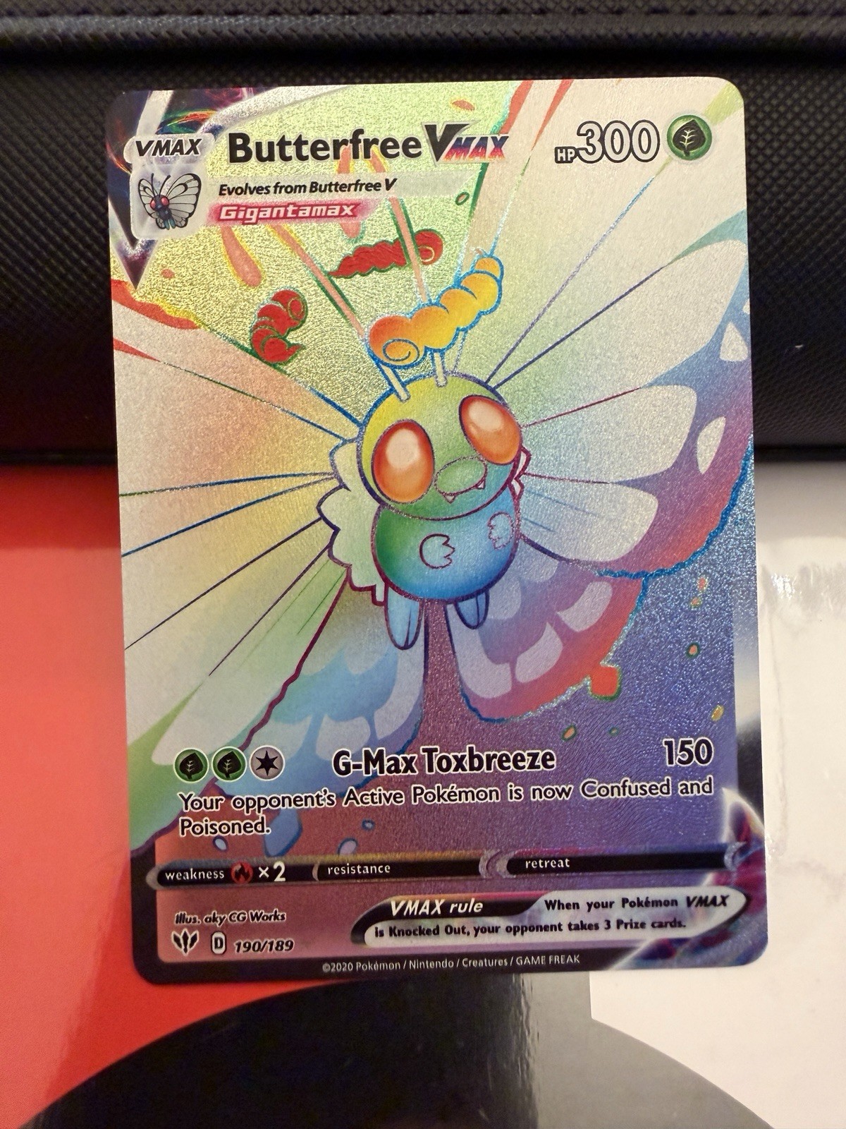 Butterfree VMAX 190/189 Swsh03: Darkness Ablaze Holo Rainbow Secret Rare 🔥🔥