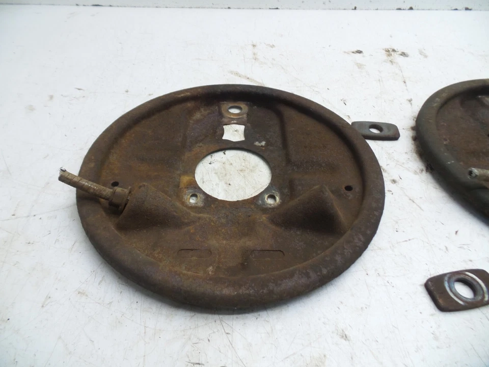 82-92 FIREBIRD CAMARO REAR DRUM BRAKE BACKING PLATES DUST SHIELDS ORIGINAL - Image 3 of 4