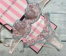 Victoria’s Secret Unlined Set Bra Brazilian Embroidery Cherry Blossom Balconette