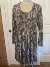 simply Vera Vera Wang dress L uneck long sleeve elastic at waist