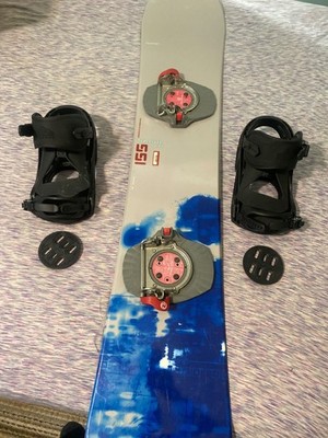 Salomon 155 shade snowboard with pact bindings