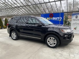 2019 Ford Explorer XLT 4WD original owner