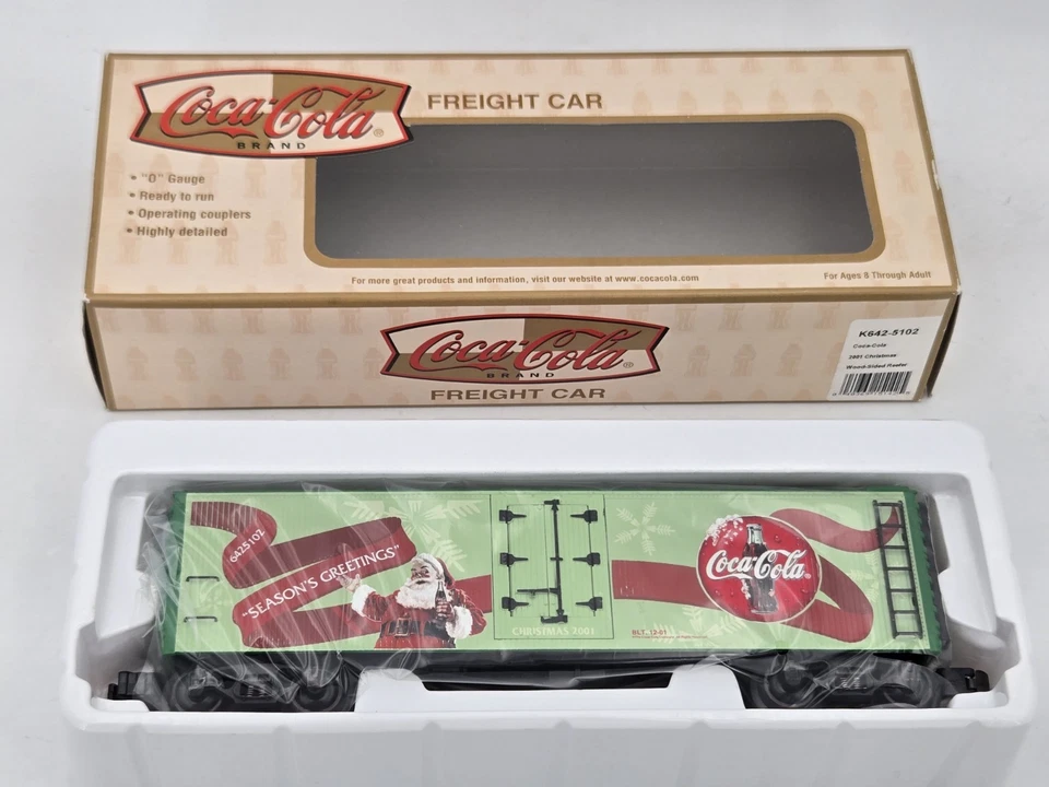 K-Line K642-5102 Coca-Cola Christmas Wood Sided Reefer Car - 2001 - New - O - Image 2 of 4