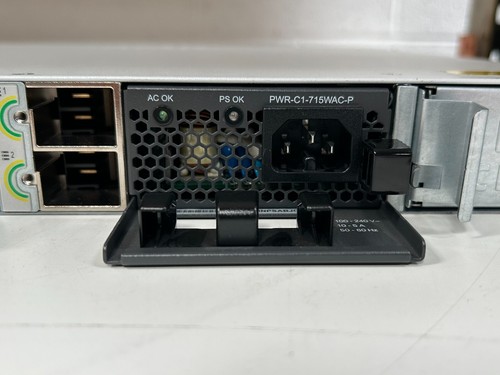 CISCO C9300-24P-A PRZEŁĄCZNIK POE Katalizator 9300 24-portowy PoE+, przewaga sieci - Zdjęcie 6 z 7