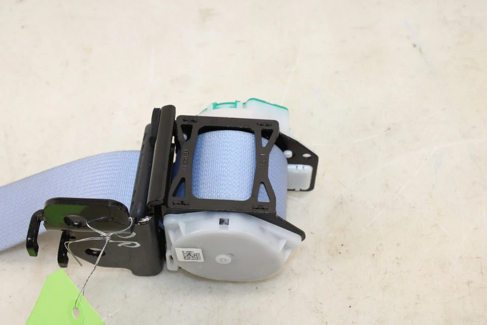 Cinturón de seguridad trasero derecho Hyundai Veloster N 2019-2022 OEM LF117 Foto 4 de 4