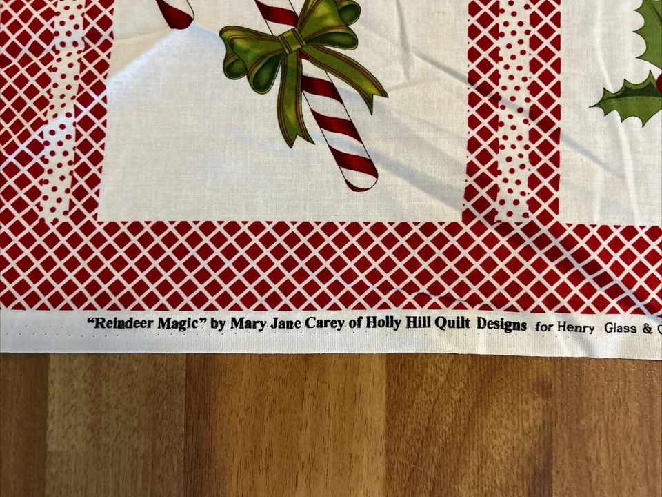 Coloridos paneles de tela "Reindeer Magic" de algodón navideño de 47” X 44” Foto 3 de 3