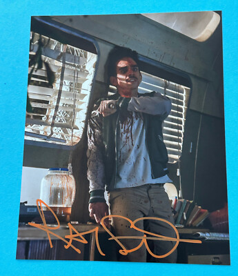 Ray Santiago  -  Ash vs Evil Dead - signed, original Autogramm !!!