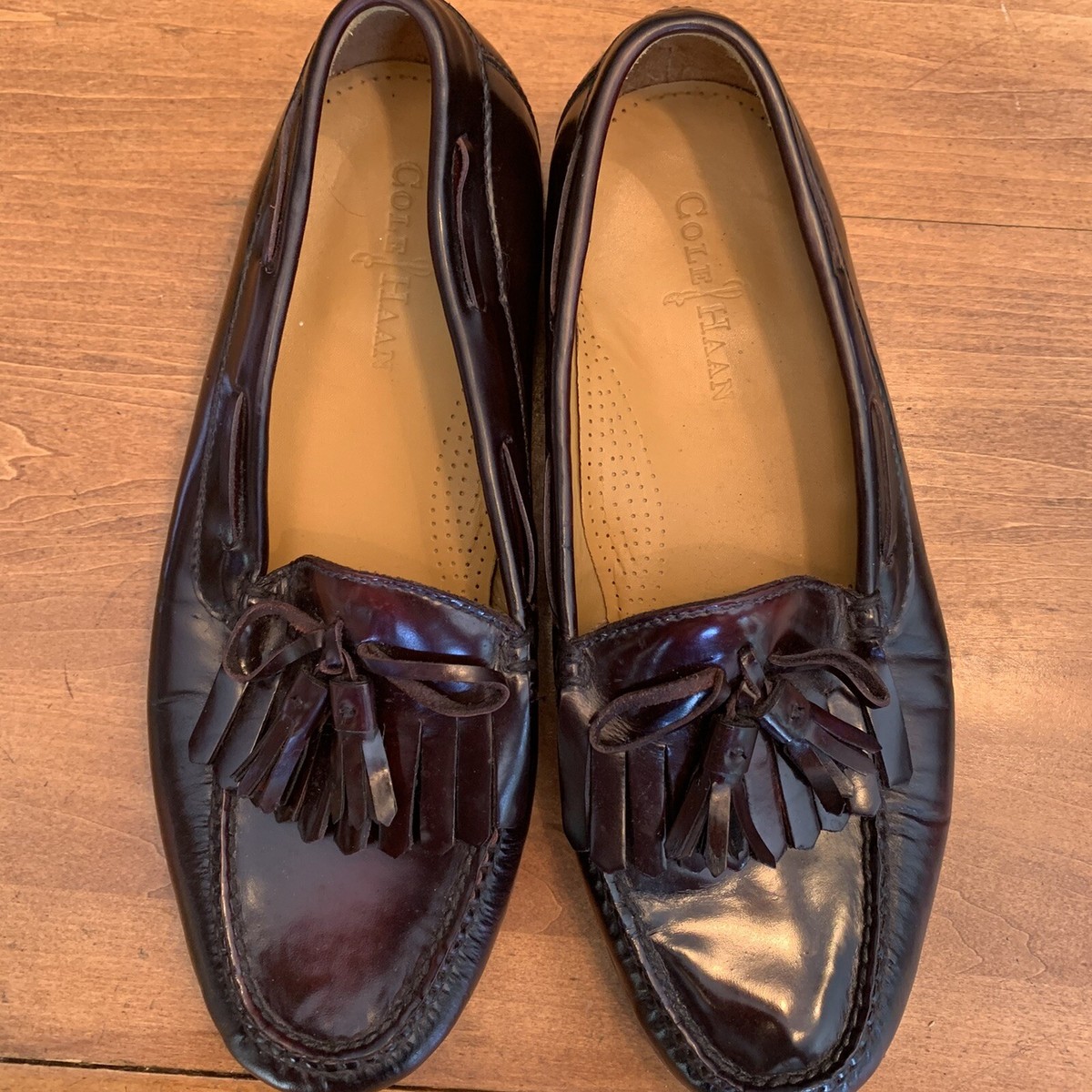 Mens Cole Haan Kiltie Tassel Loafers In Burgundy Size 9 EEE 