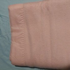 Vintage Beacon Pink Baby Blanket Acrylic Thermal Satin Nylon Trim USA 36" X 46"