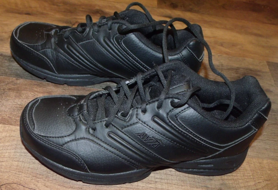 Avia Work Oil & Slip Resistant Black Faux Leather Sneaker Women's 8 - Image 3 of 4