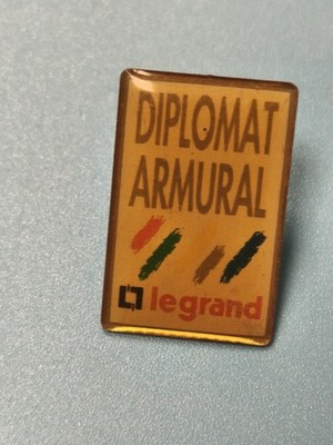 Vintage Anstecknadel Legrand Diplomat Rüstung Abzeichen alt Rechteck Werbung