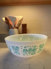 Pyrex #404 Amish Butterprint Mixing Bowl 4Qt Vintage