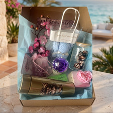 Set de regalo con S-Mart cup, un vaso de cristal y 10 accesorios m&aacute;s.
