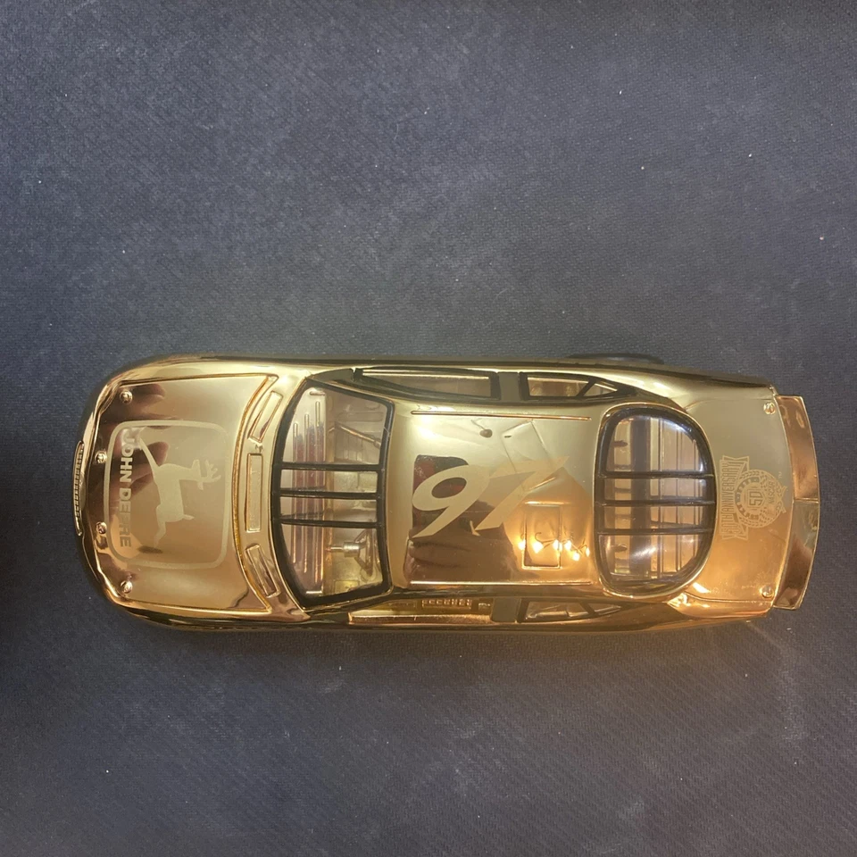 Coche diecast Nascar Racing Champions 1998 oro 24 quilates #97 John Deere escala 1:24 Foto 3 de 4
