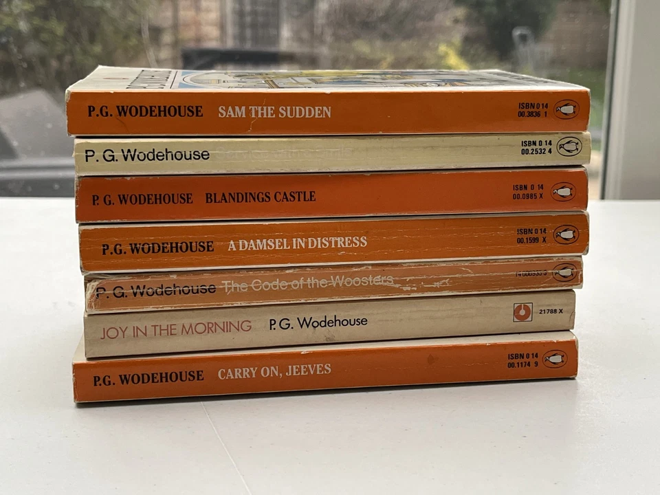 P.G. WODEHOUSE JEEVES & WOOSTER BOOKS X7 DAMSEL IN DISTRESS & SAM THE SUDDEN ETC - Image 2 of 3
