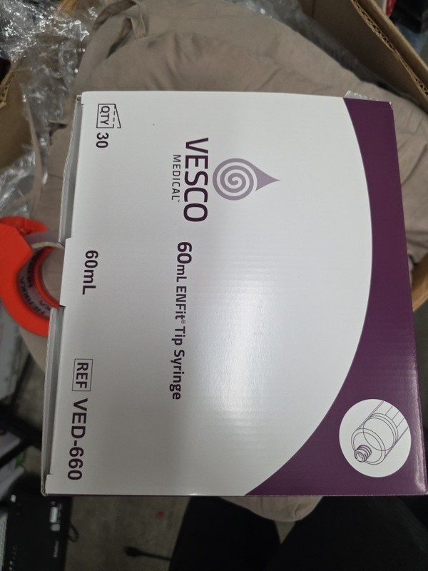 Vesco 60 ml Enfit Tip Syringe 30 Count