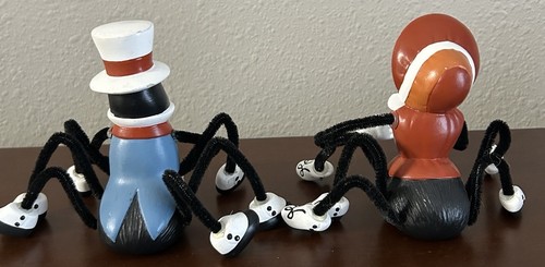 Vintage Anthropomorphic Spider With Ceramic Shoes Pipe Cleaner Limbs READ MORE - Picture 5 of 17