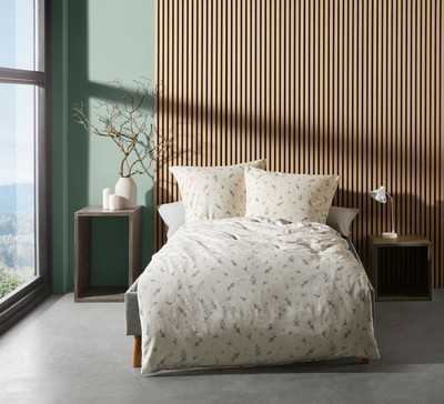 Fleuresse Aspen Biber Bettwäsche 135x200 Zweige Beeren Sterne beige 434556-01