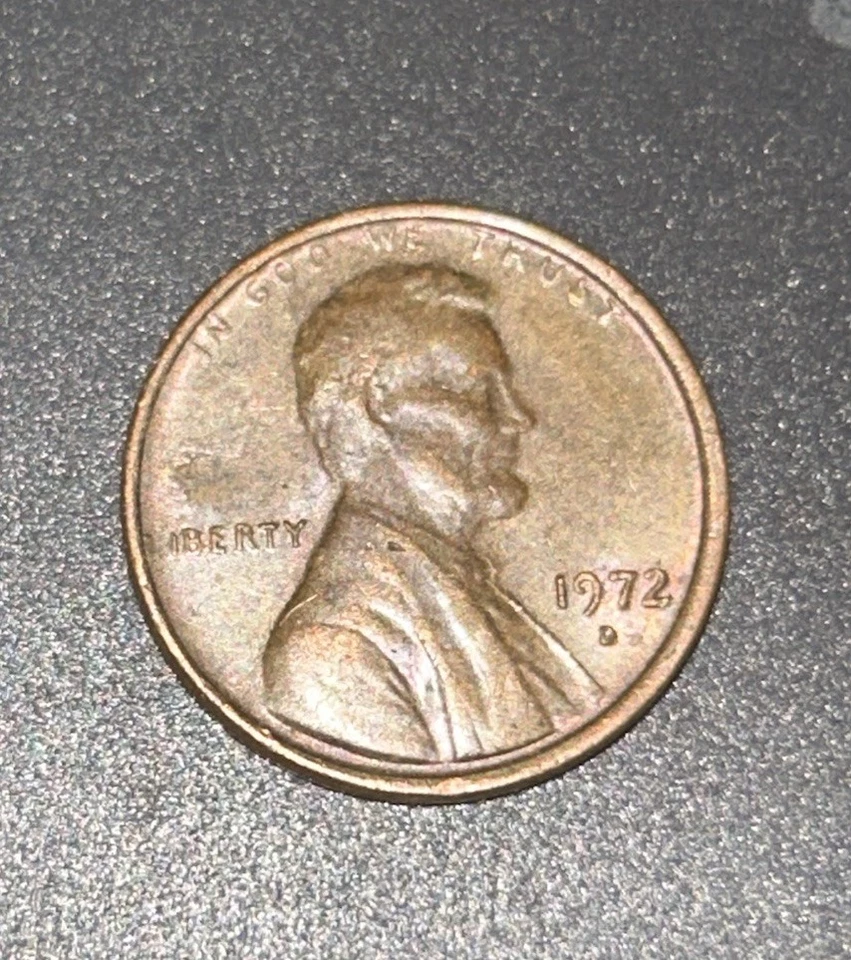 1972-D Lincoln Memorial Penny Cent Coin, Error -  L In Liberty Not Printed   - Image 2 of 4