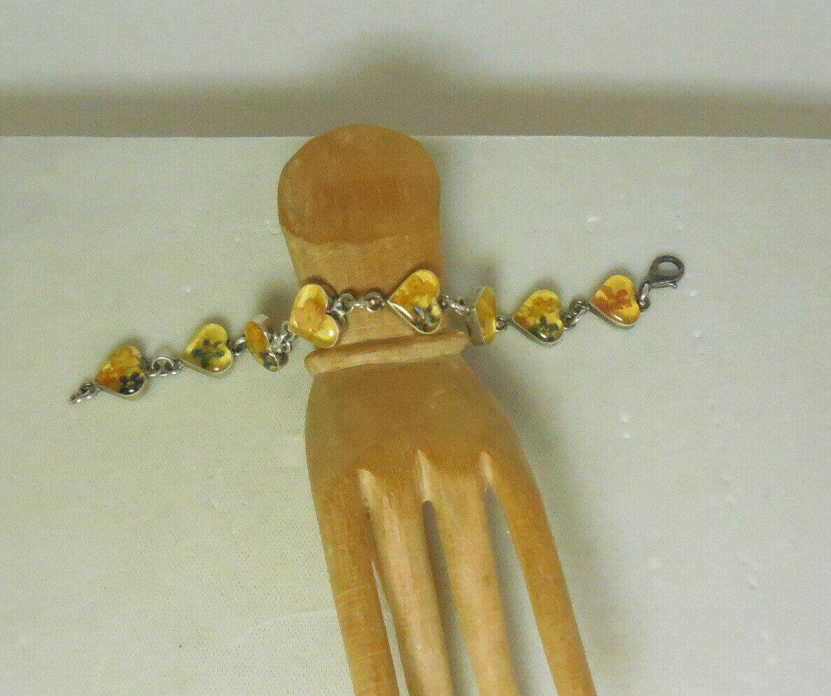 Vintage Glass Heart Bracelet with Dried Flowers and Link Chain-image