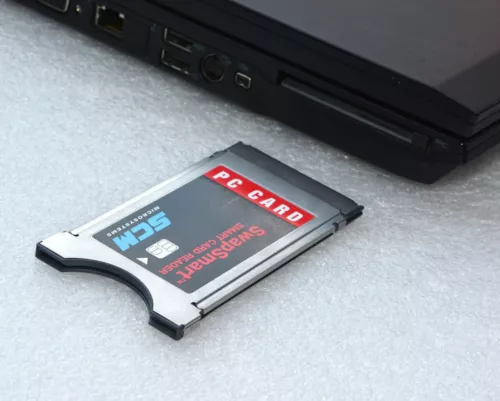 PCMCIA CHIPKARTENLESER CHIPCARDREADER SCM MICROSYSTEMS SCR120 SCR-120 V02