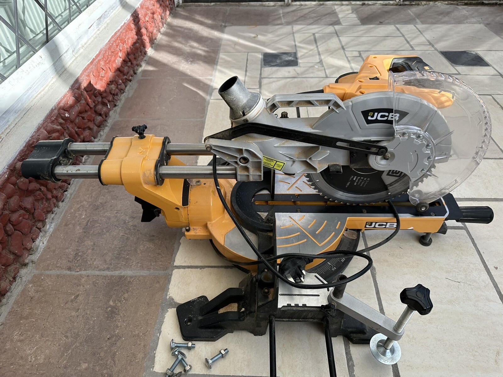 JCB 254mm Sliding Mitre Saw JCBMS254SB eBay